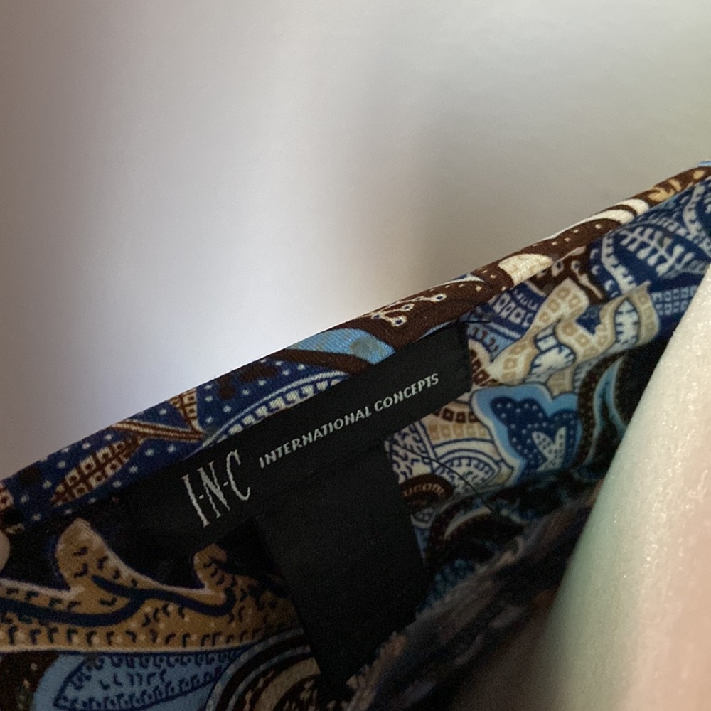 Top - Picture 5 of 5